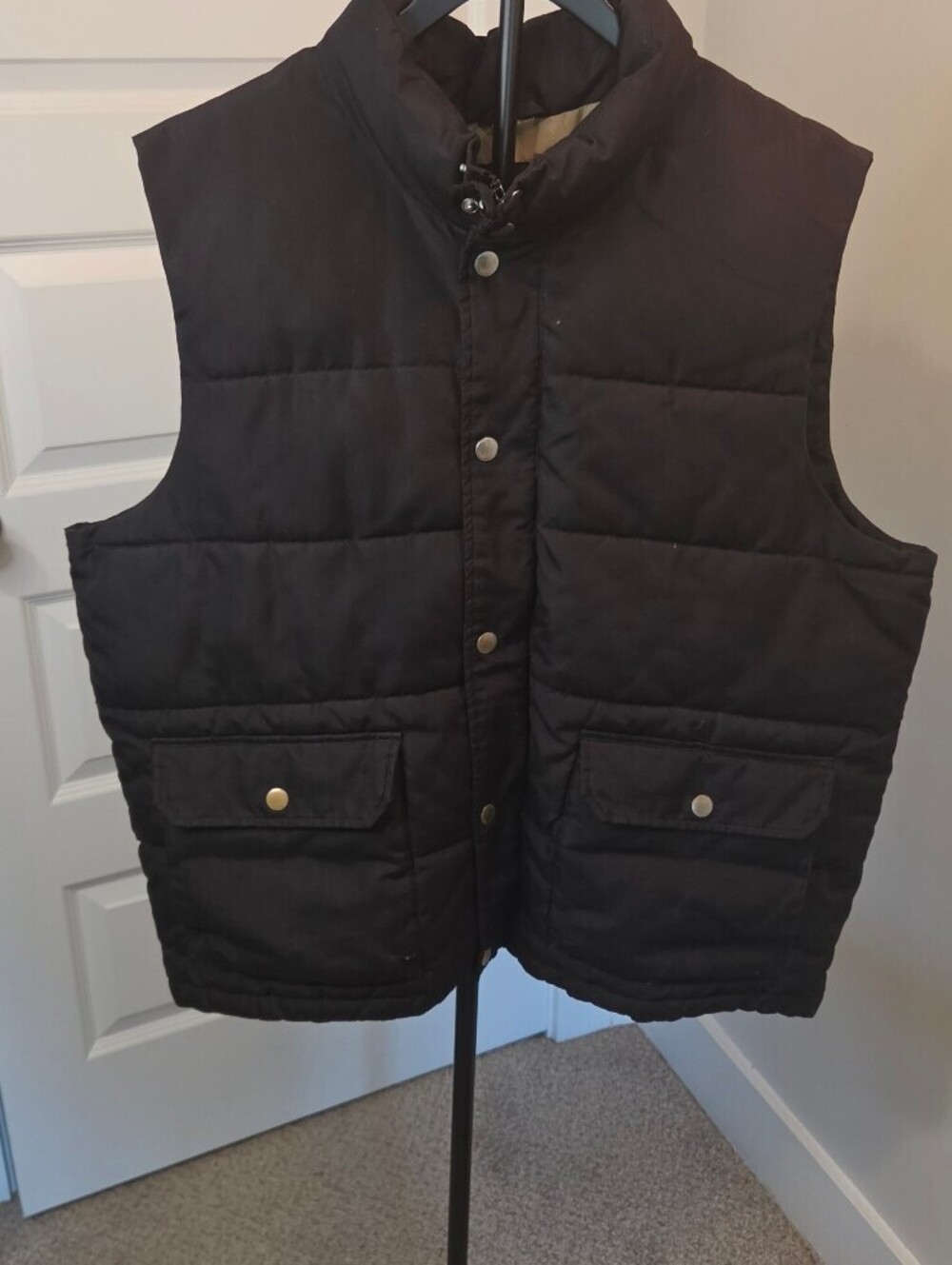 Old Navy Mens Puffer Vest Coat sz XL Black w Pockets Snap Zip